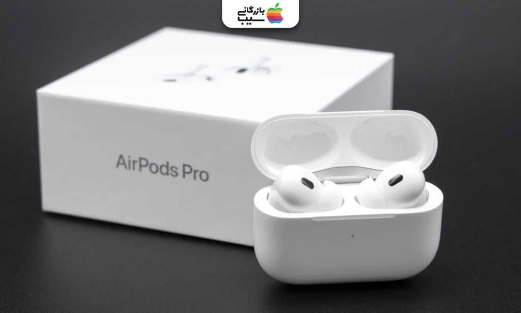 تصویری از ایرپاد پرو در کنار جعبه ایرپاد پرو 1