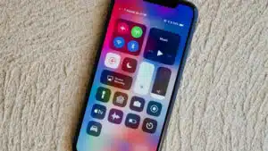کنترل سنتر آیفون