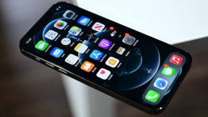 صفحه نمایش آیفون BOE OLED