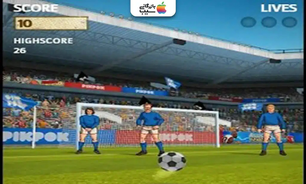 لحظه شوت آزاد با کشیدن انگشت در بازی Flick Kick Football Kickoff با طراحی رترو و ساده.