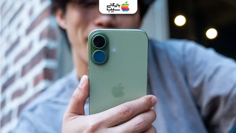 تصویری از ماژول دوربین پشت آیفون ۱۷ با نمایش پیکربندی و تعداد سنسورها