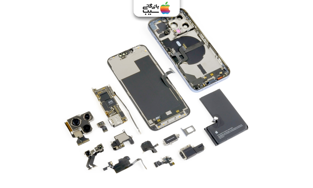 تصویری از آیفون باز شده بری تعمیر