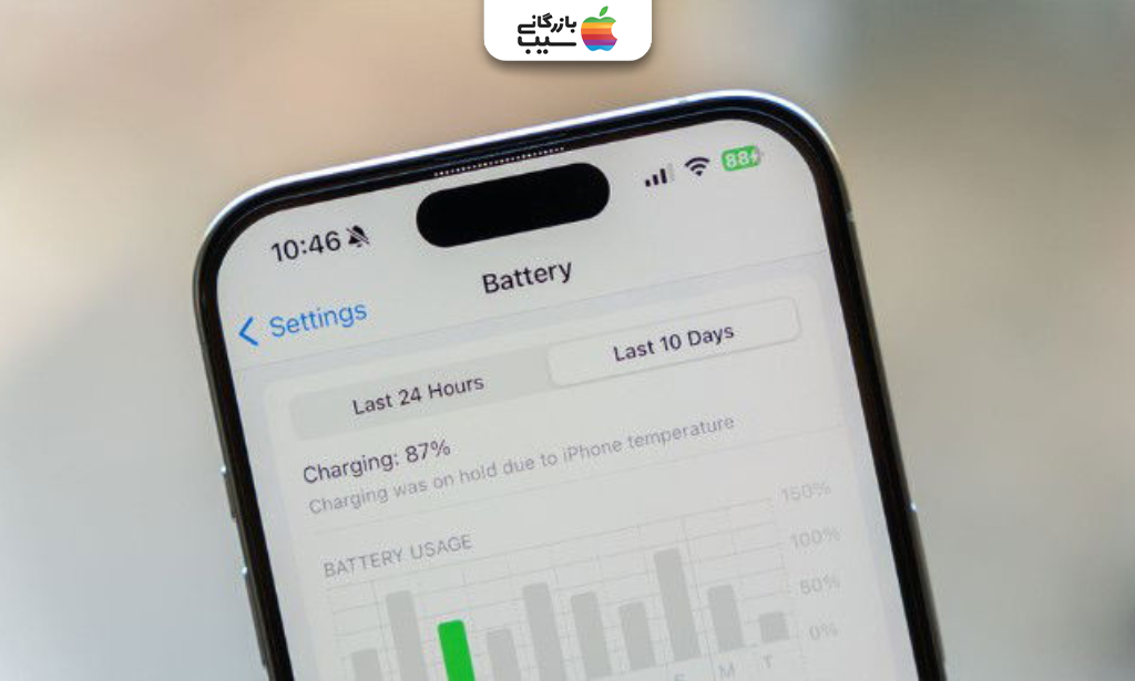 تصویر مقایسهای از مشخصات باتری و شارژ دو گوشی پرچمدار با نمایش ظرفیت باتری، سرعت شارژ و قابلیتهای شارژ بیسیم.