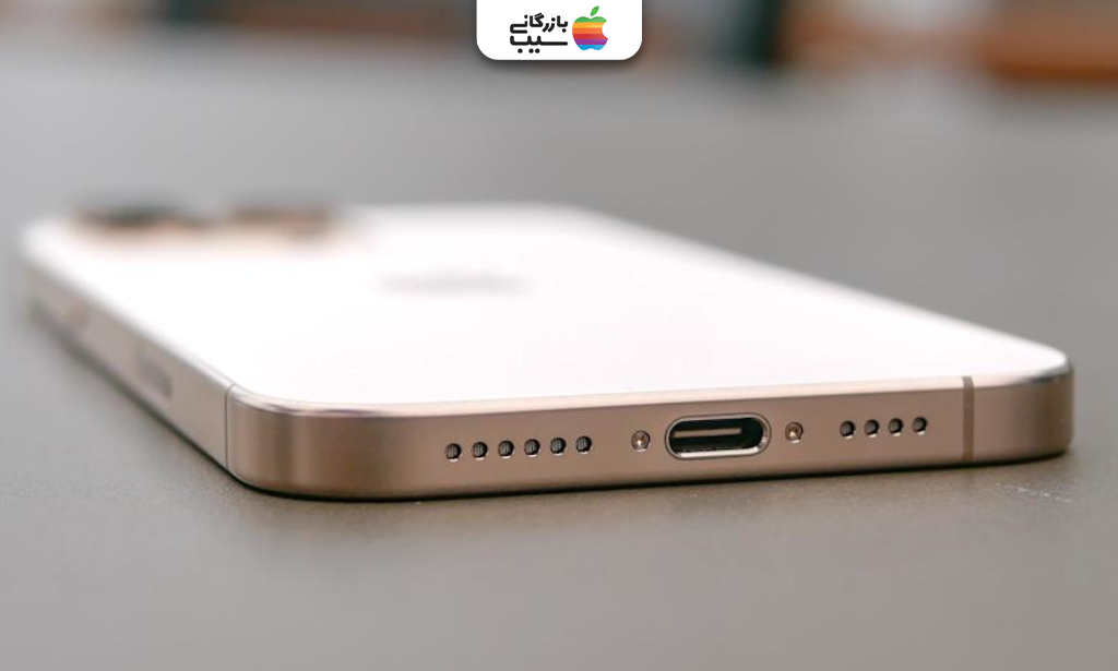 بررسی سریع کیفیت صدای استریو و تجربه شنیداری دو نسل آیفون در پخش موسیقی، فیلم و بازی.