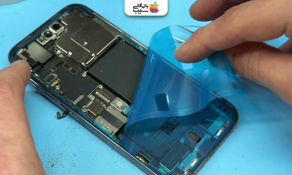 تصویری از قیمت و هزینه تعمیر گوشی آیفون ۱۴ پرو
