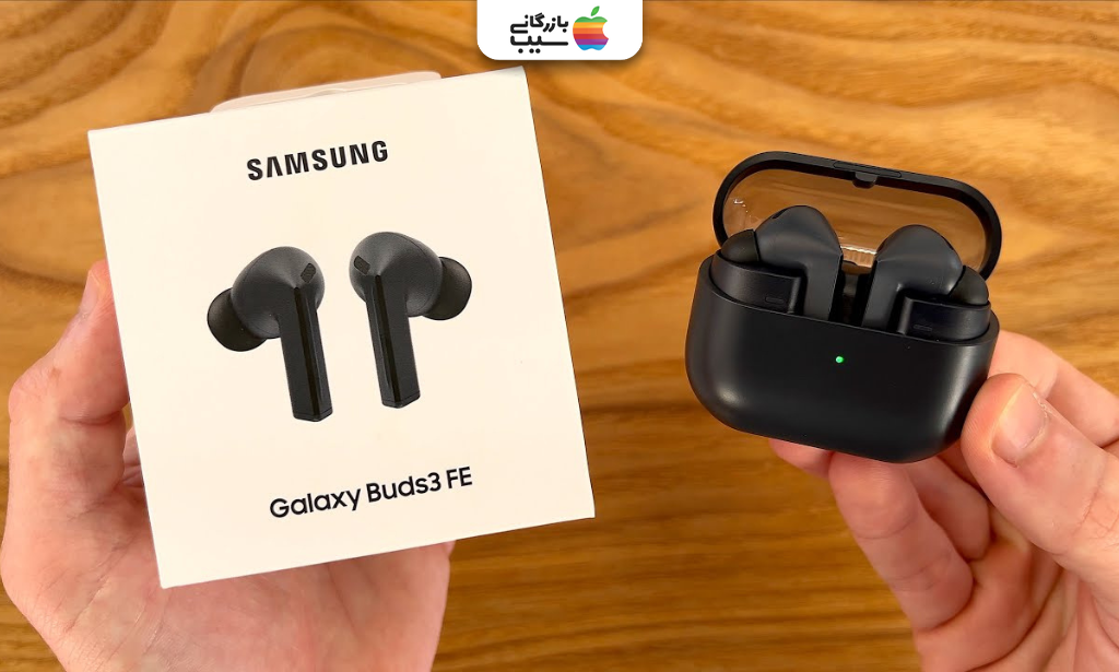 هندزفری بلوتوثی مشکی Samsung Galaxy Buds3 FE همراه کیس شارژ و جعبه محصول
